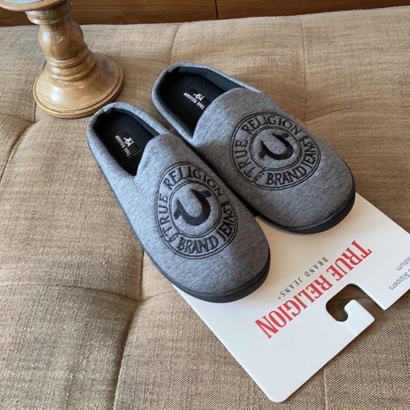 True Religion Slippers - Picture 2 of 5